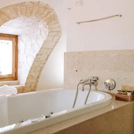 Santa Rosa Relais Noci