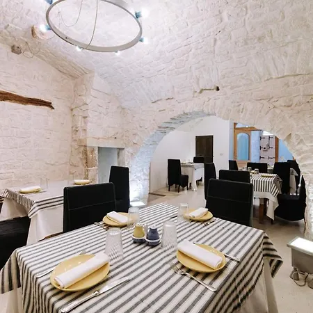 Santa Rosa Relais Noci
