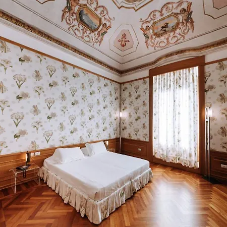 Ξενοδοχείο Santa Rosa Relais 4*