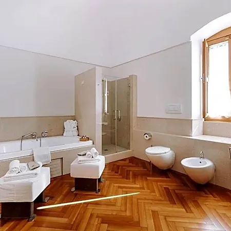 Santa Rosa Relais 4* Noci