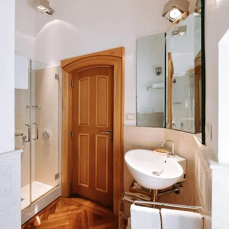 Santa Rosa Relais Νότσι