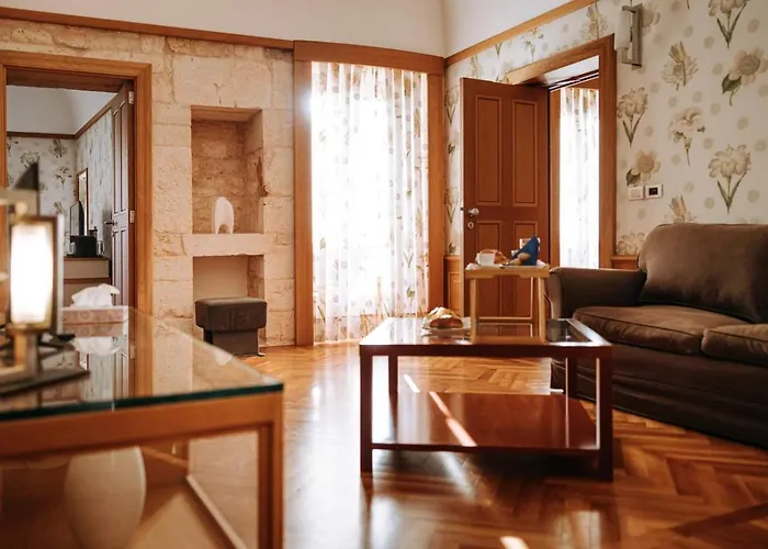 מלון Santa Rosa Relais נוצ'י